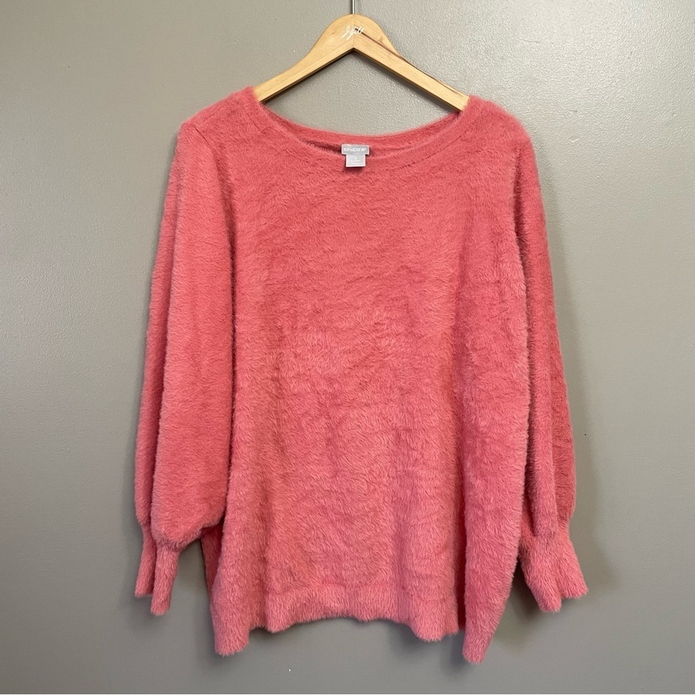 Chico’s women’s size Large 2 Sweater fuzzy so soft feminine coral
